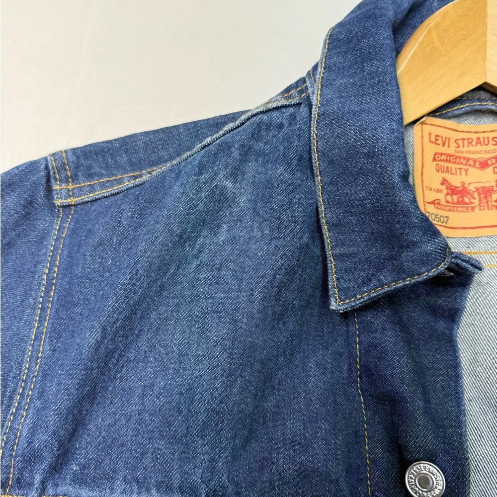 Levi's  70507 Denim Jacket Trucker Standard  Mens Size Medium Denim Blue